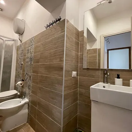 Falisci Apartament *